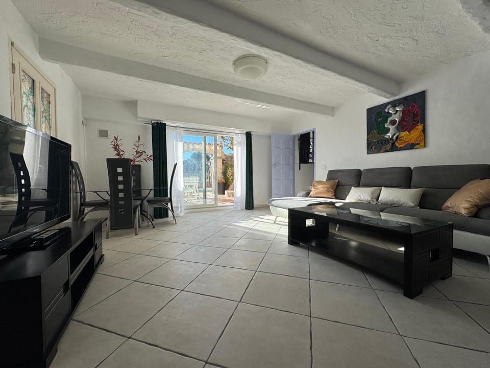 Chez Antoinette et Jo Apartment in 06340 La Trinité, France