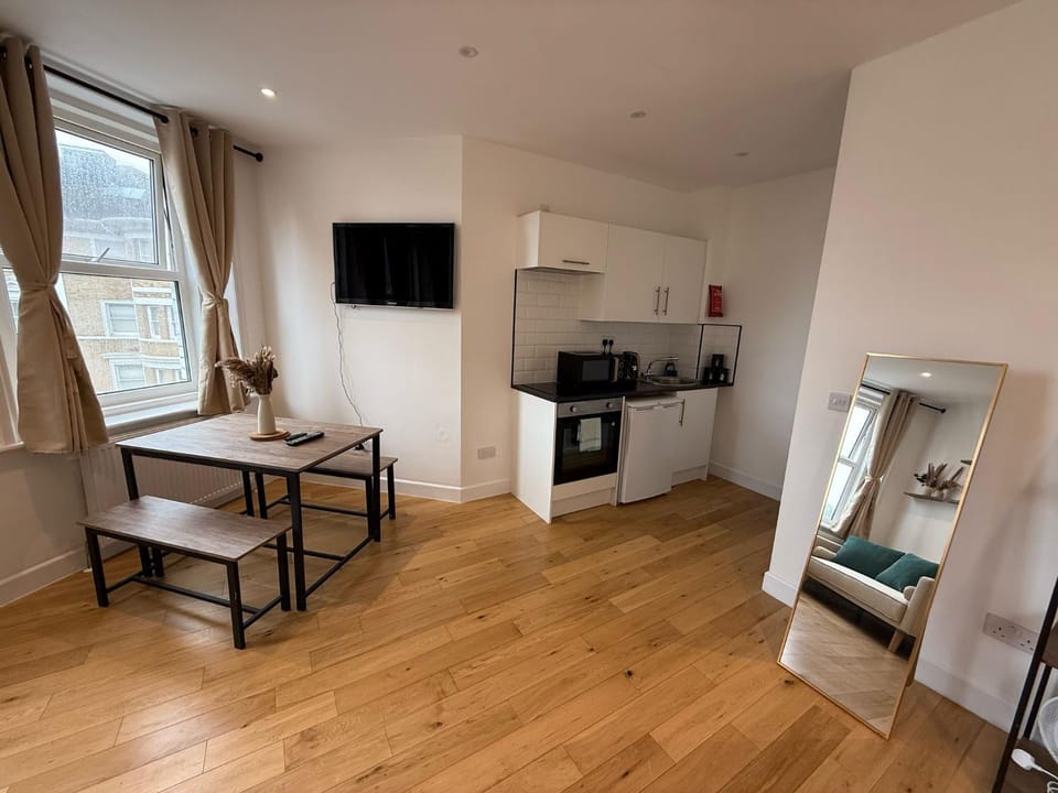 The Kove Oceanview Apartment hotel in Poole