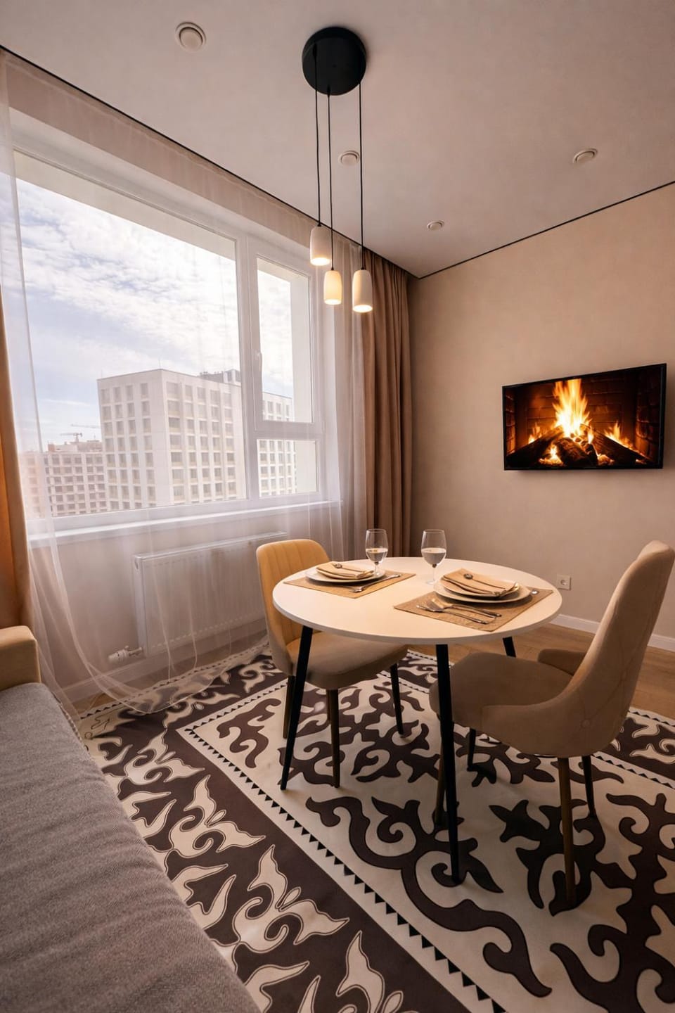 TV and multimedia, Living room, Seating area