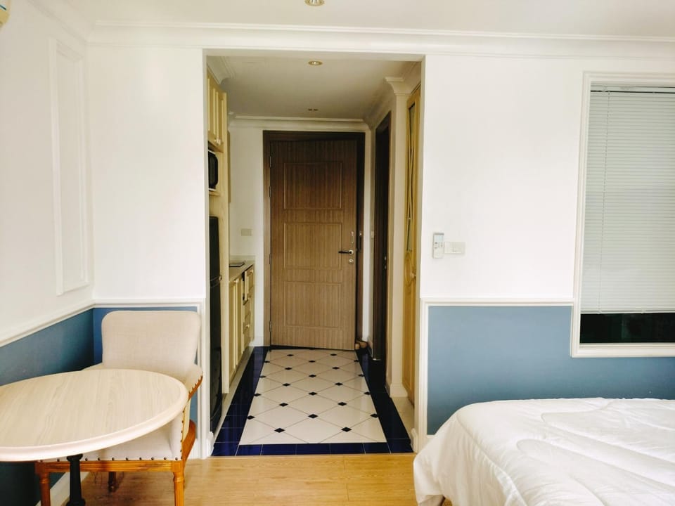 Seven Seas C D Azur Apartment in Pattaya City
