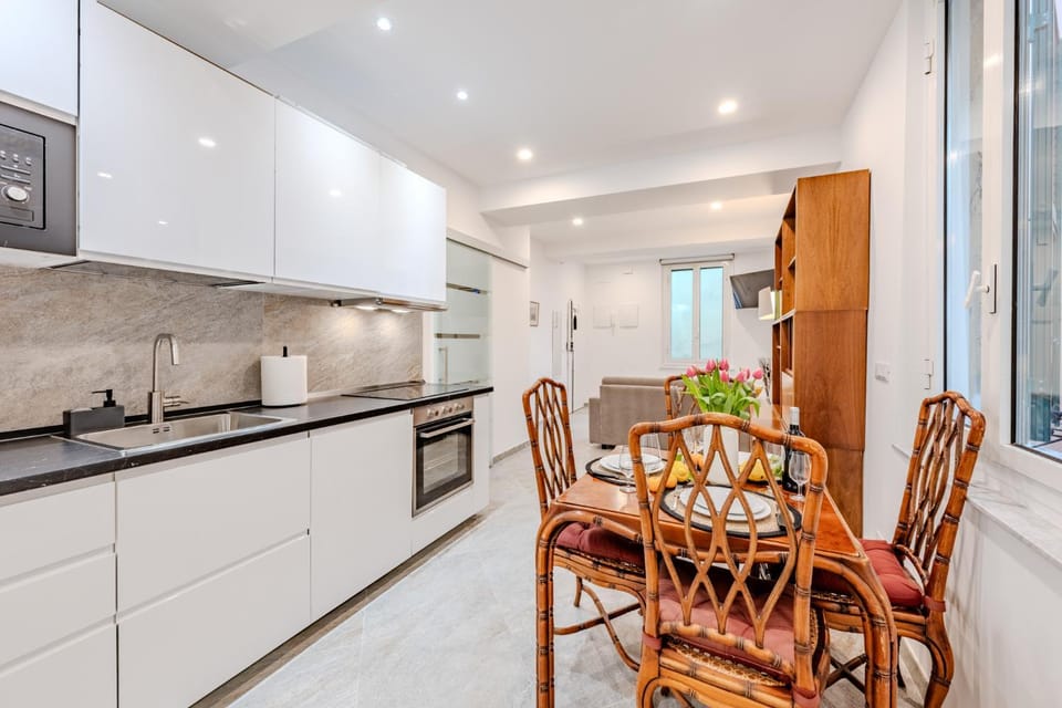 Coccagna Living - Within the walls of medieval Genoa Apartment in Genoa