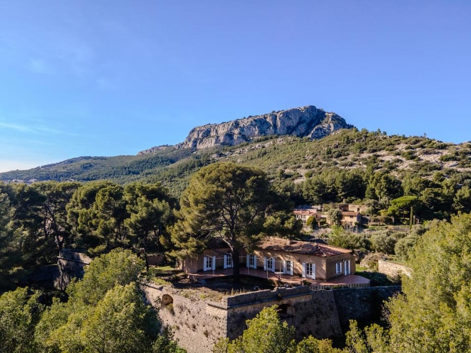 Magnifique fort privé à Toulon Villa in Toulon
