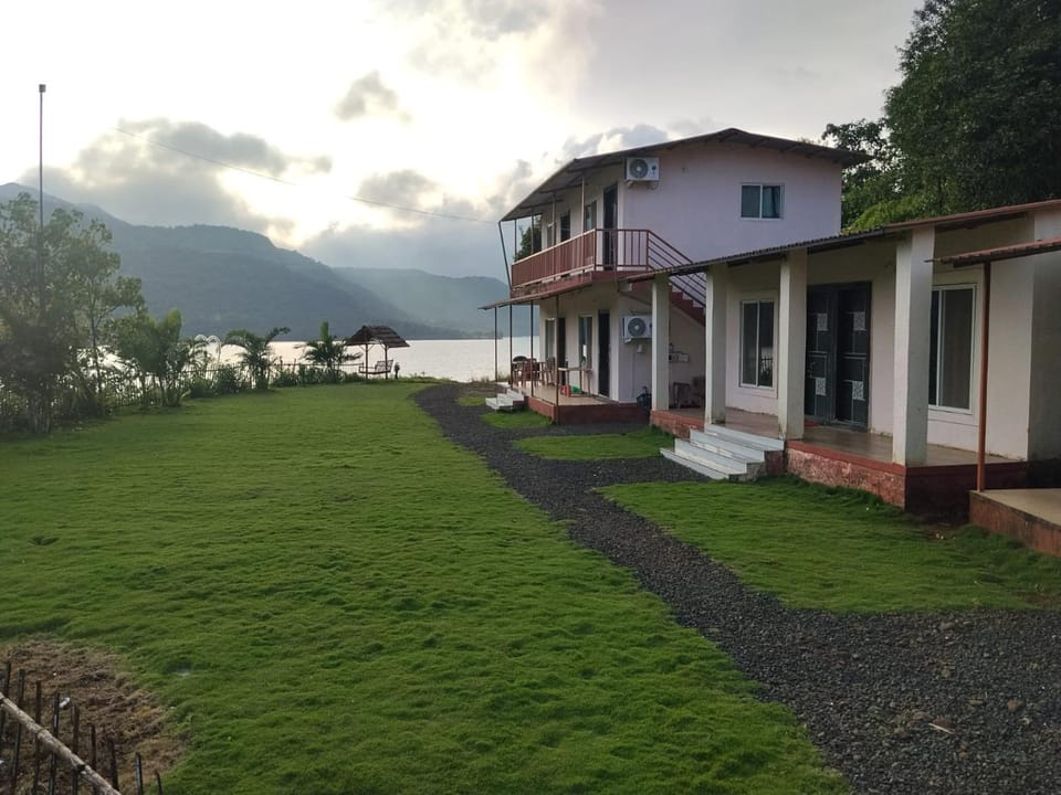 Blue Mountain Resorts Vacation rental in Maharashtra