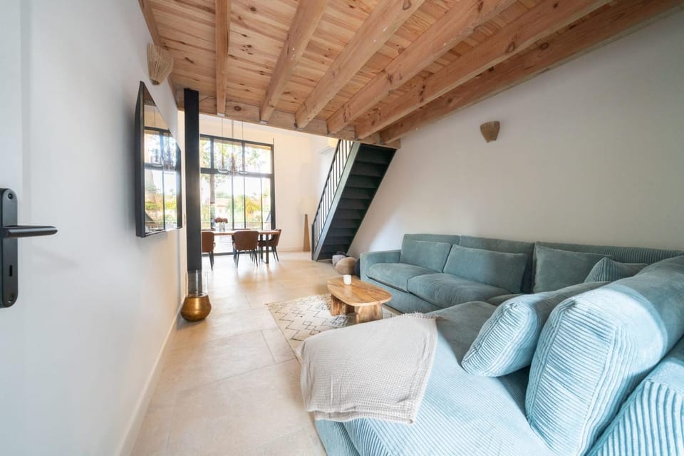 House with spa and direct access to Lake Cazaux House in La Teste-de-Buch