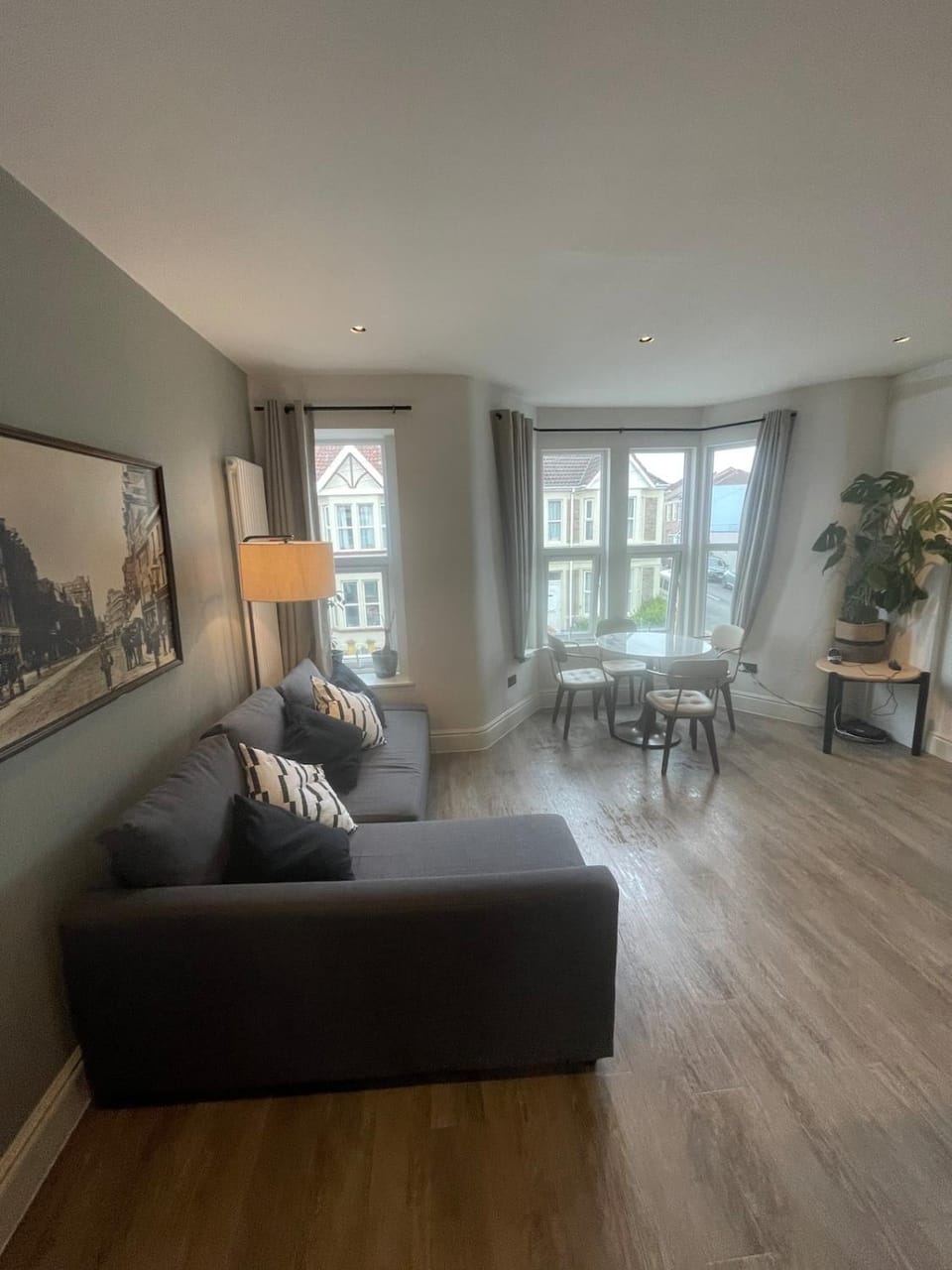 Ship Shape Bristol Fashion Apartment in Bristol