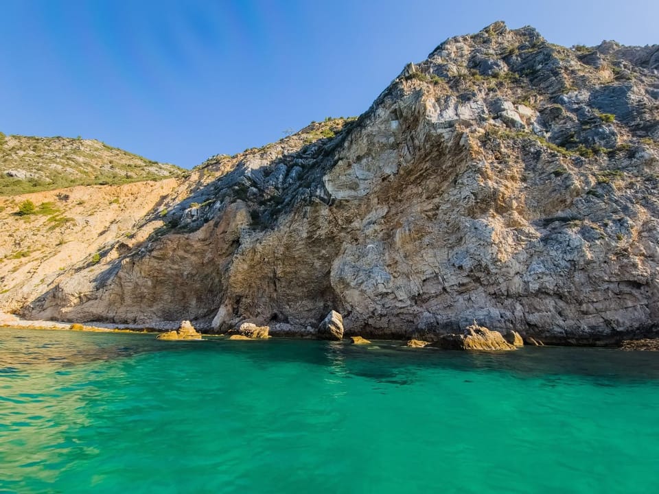Nearby landmark, Natural landscape, Beach