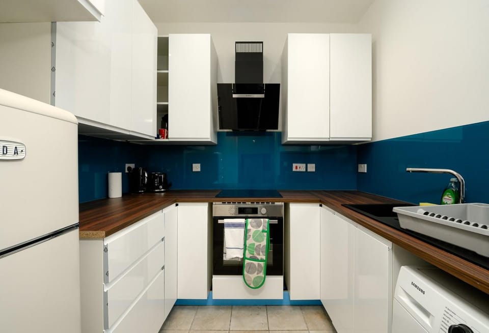 GuestReady - Modern Apartment Near Canary Wharf Apartment in London