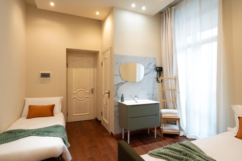 Bed, Bathroom