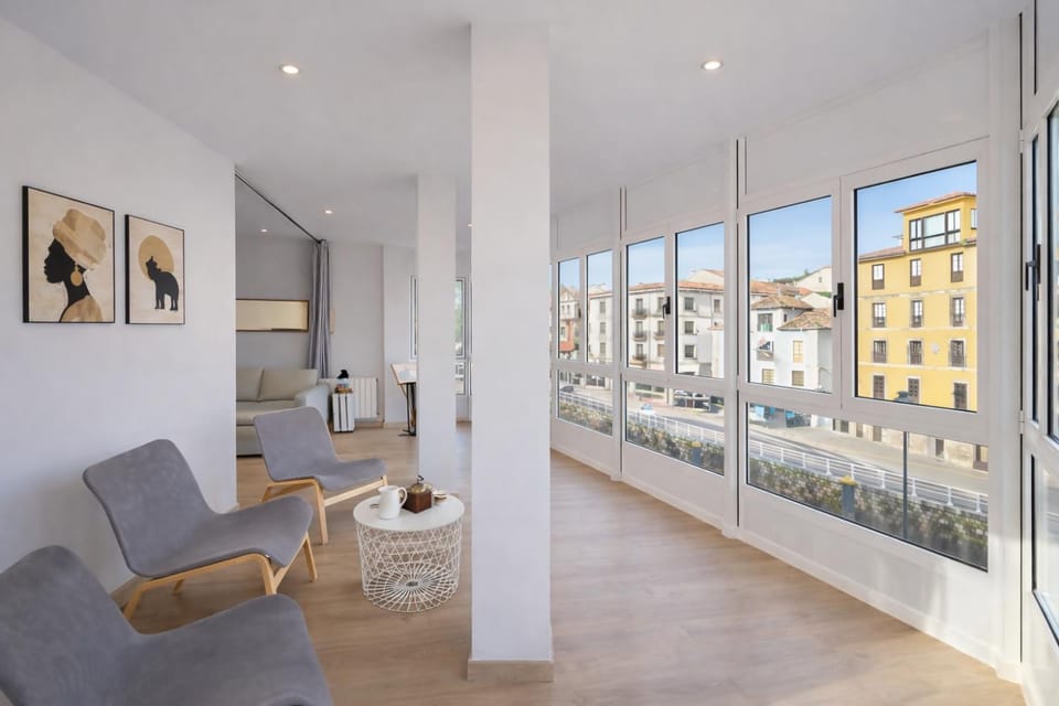 Communal lounge/ TV room, Bird's eye view, Living room