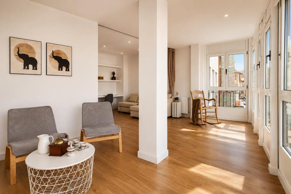 Communal lounge/ TV room, Living room