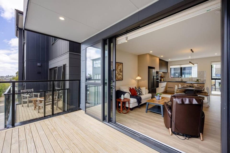 Patio, Balcony/Terrace, Dining area