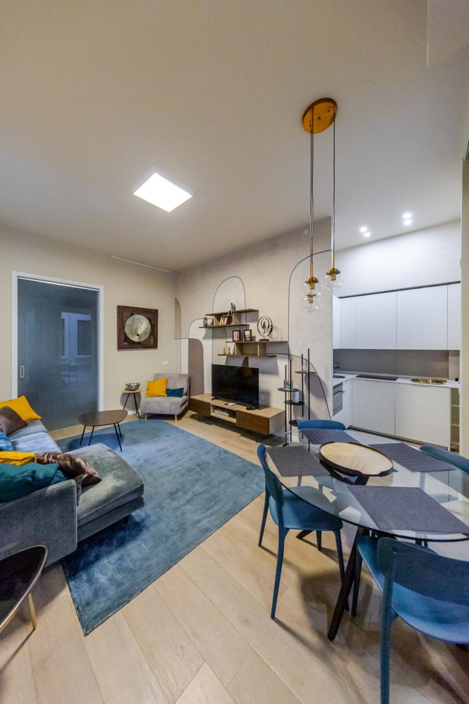 Living room, Seating area