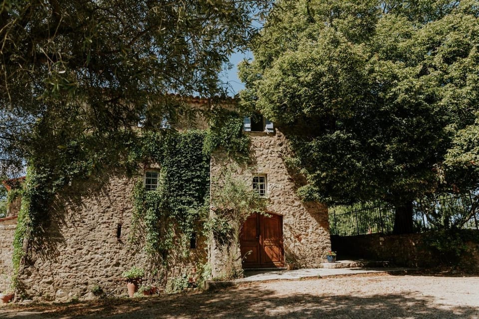 Domaine de Pijaubert Bed and Breakfast in French Riviera