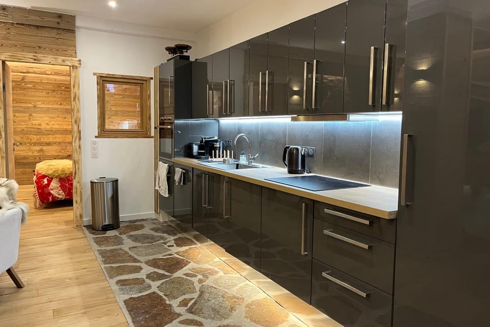 Renovated flat at the foot of the Grands Montets Apartment in Chamonix