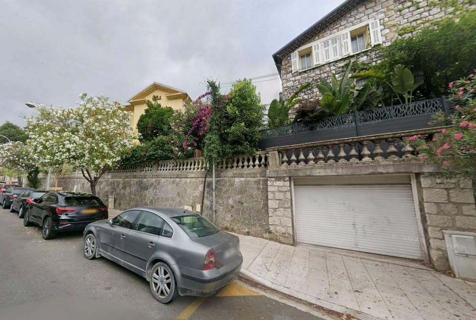 NiceVueEnsoleille Bed and Breakfast in Nice