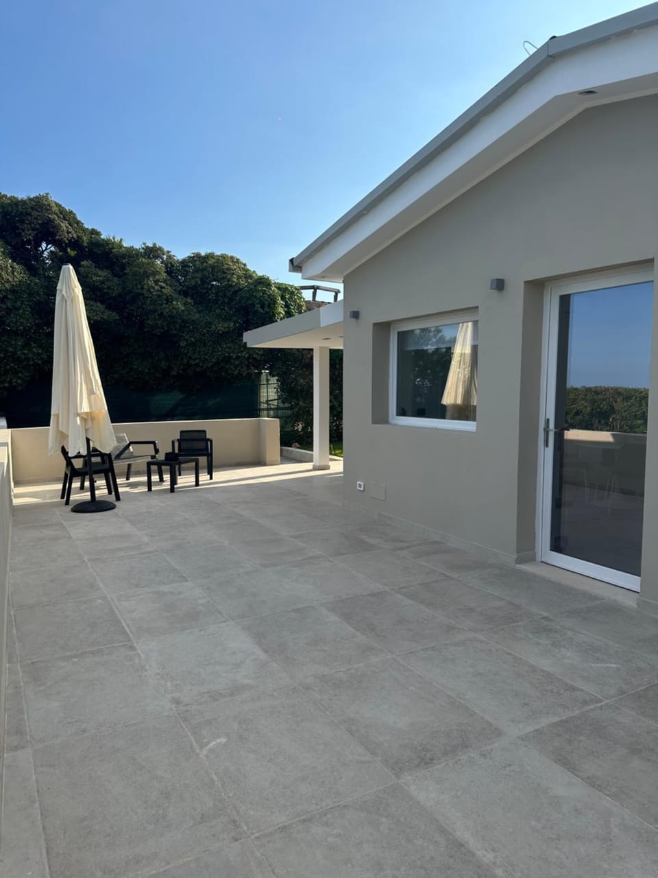 Property building, Balcony/Terrace