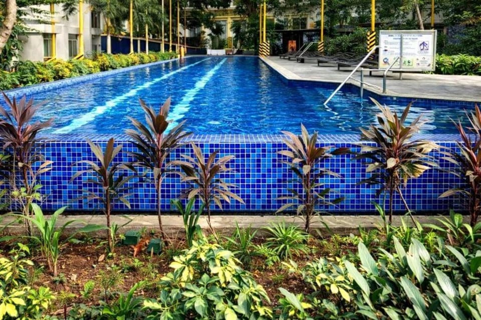 Spacious 2BR Condo Unit at Pioneer Woodlands - MRT Boni Station, Mandaluyong City Apartment hotel in Mandaluyong