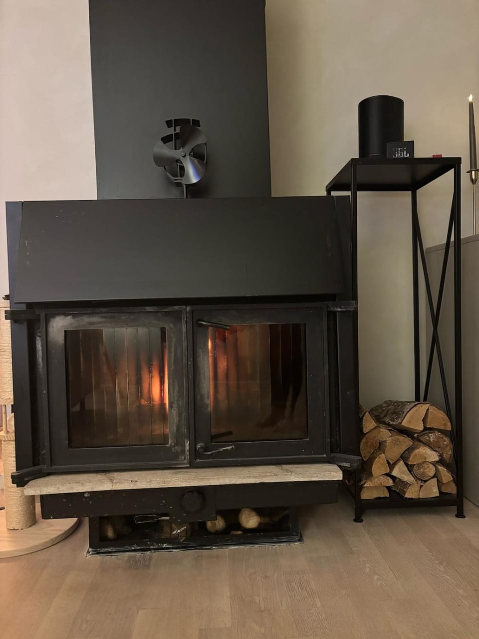 Lakeside townhouse - Private outdoor jacuzzi Apartment in Huddinge