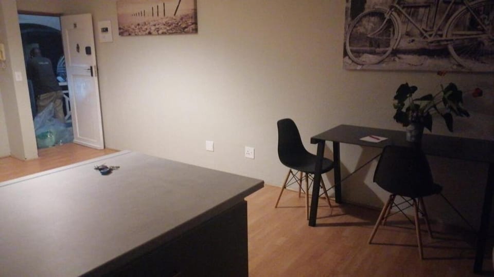 O R Thambo Airport Apartment Apartment in Gauteng