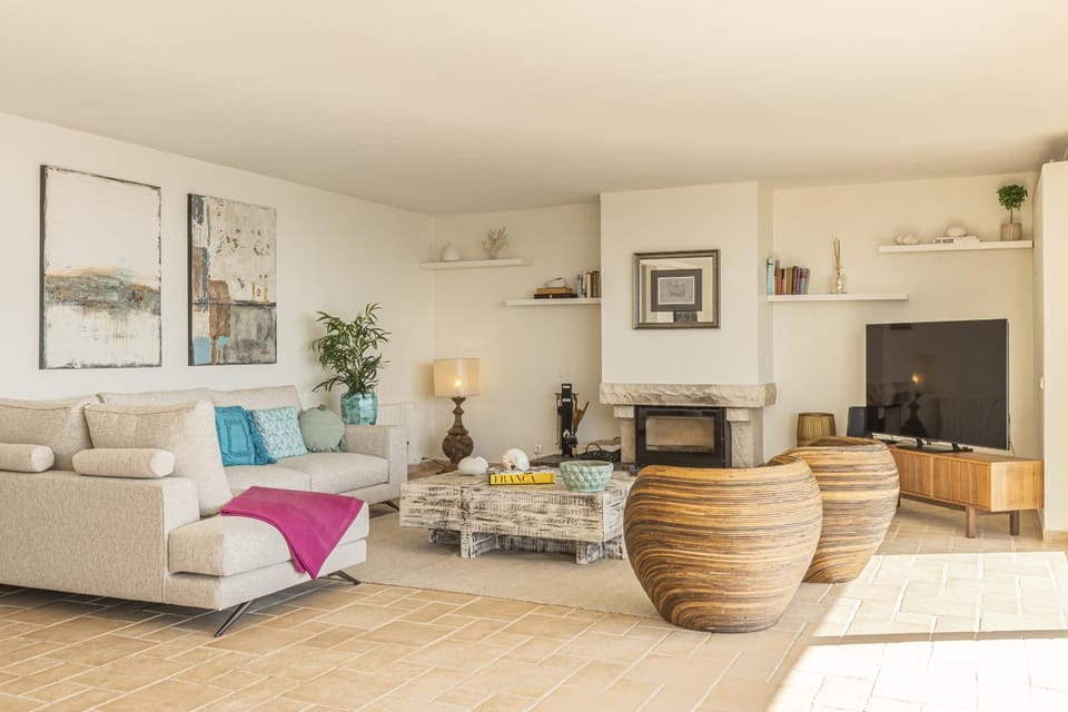 Biscaia Blue Horizon by ClamaRetreats Villa in Lisbon District