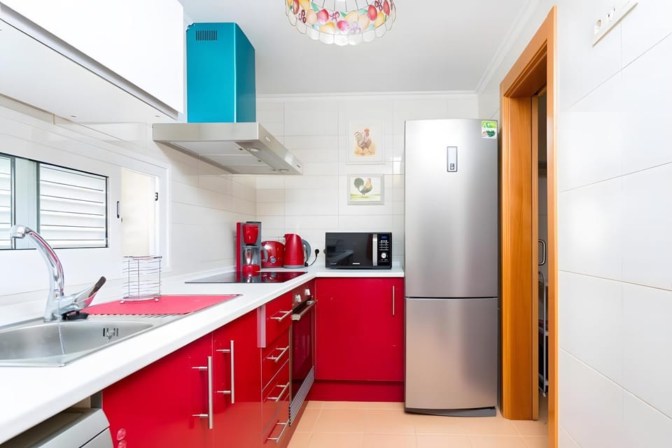 Kitchen or kitchenette, Living room