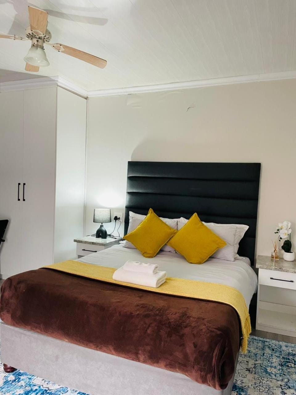 The Hideaway in Southernwood Guest House Bed and Breakfast in Eastern Cape