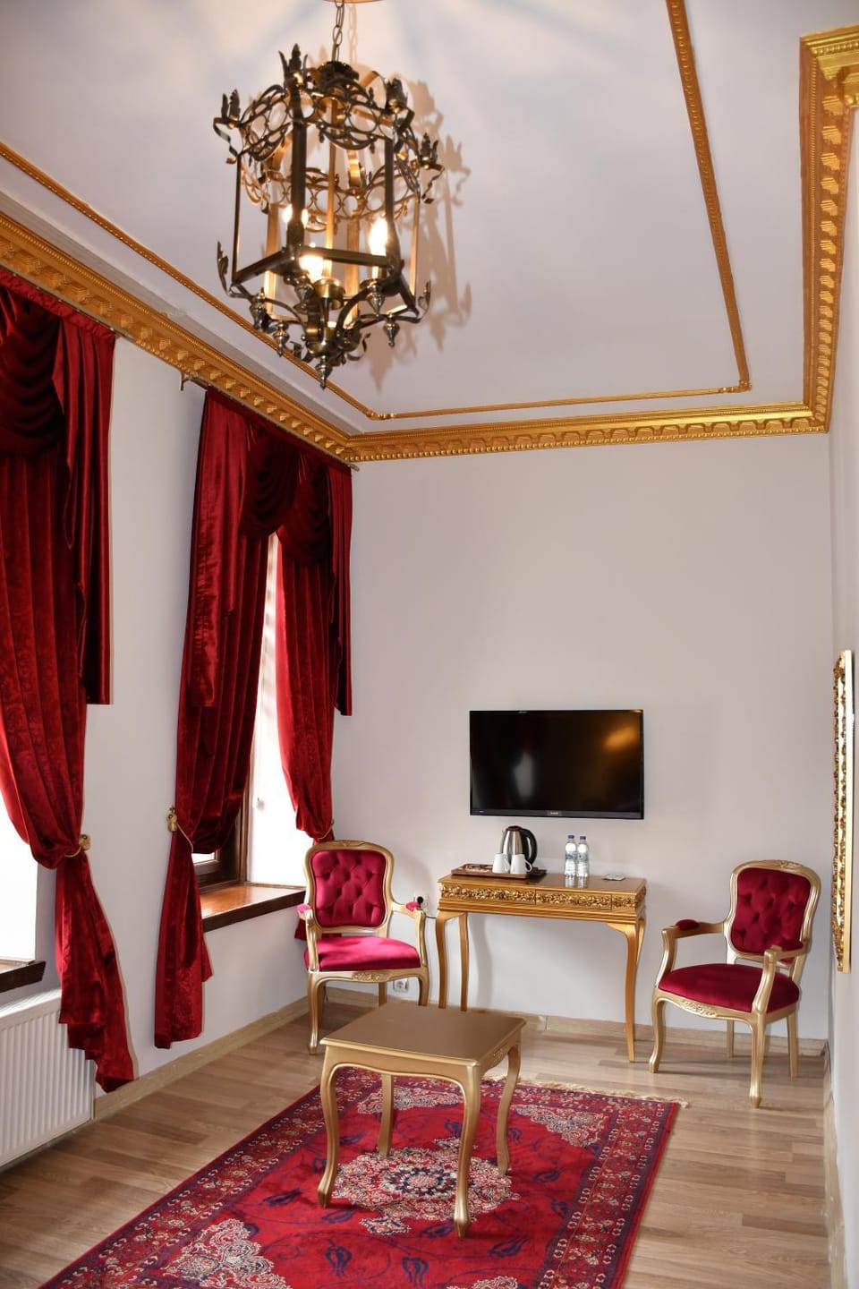 TV and multimedia, Seating area