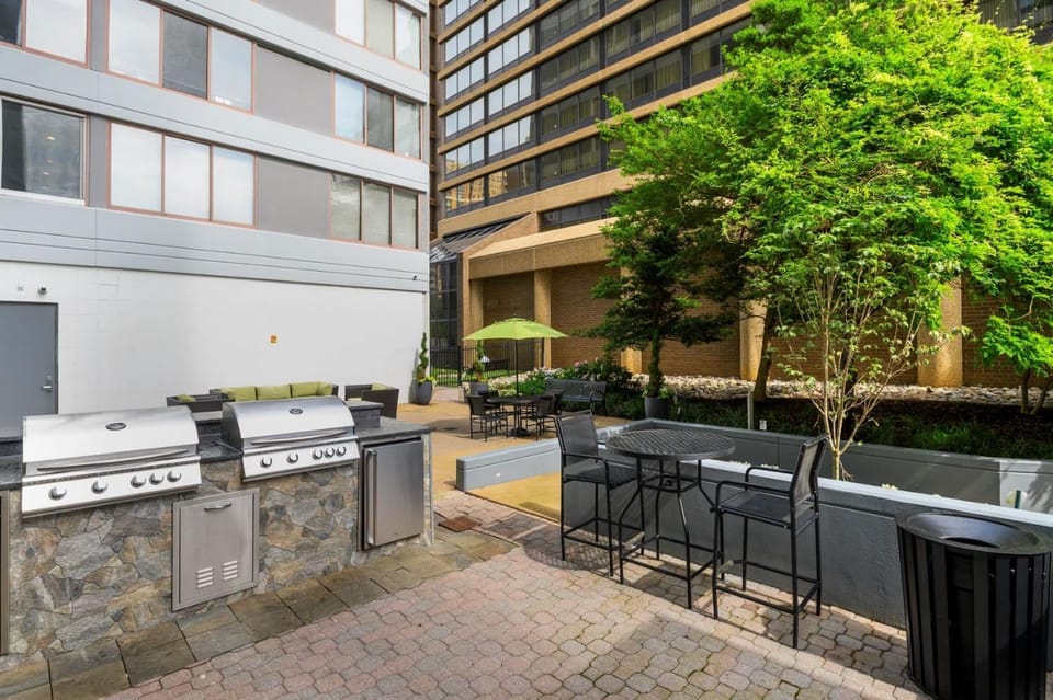 Property building, Patio, BBQ facilities
