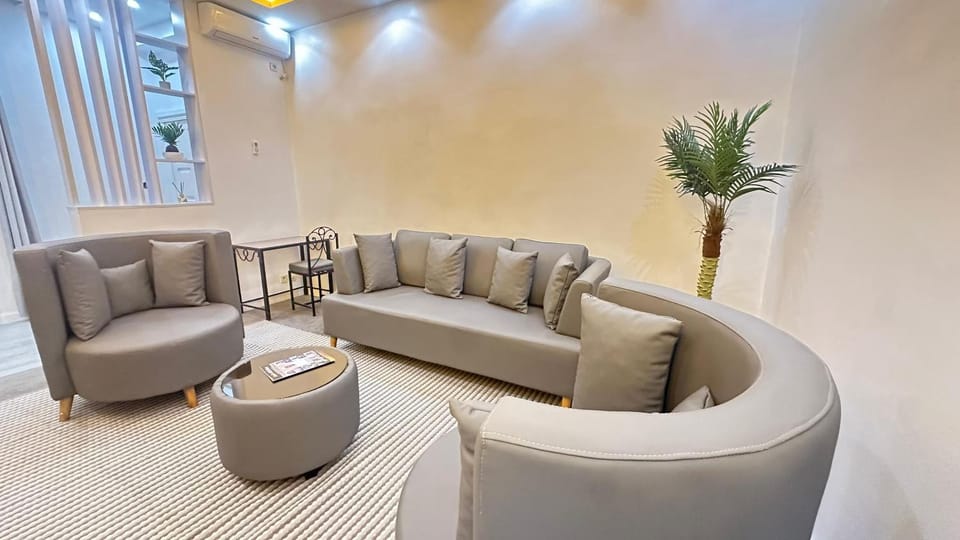 One bedroom king suite Almadies Apartment in Dakar