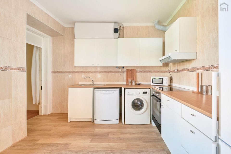 Central apartment in Avenida - City Center Bed and Breakfast in Lisbon