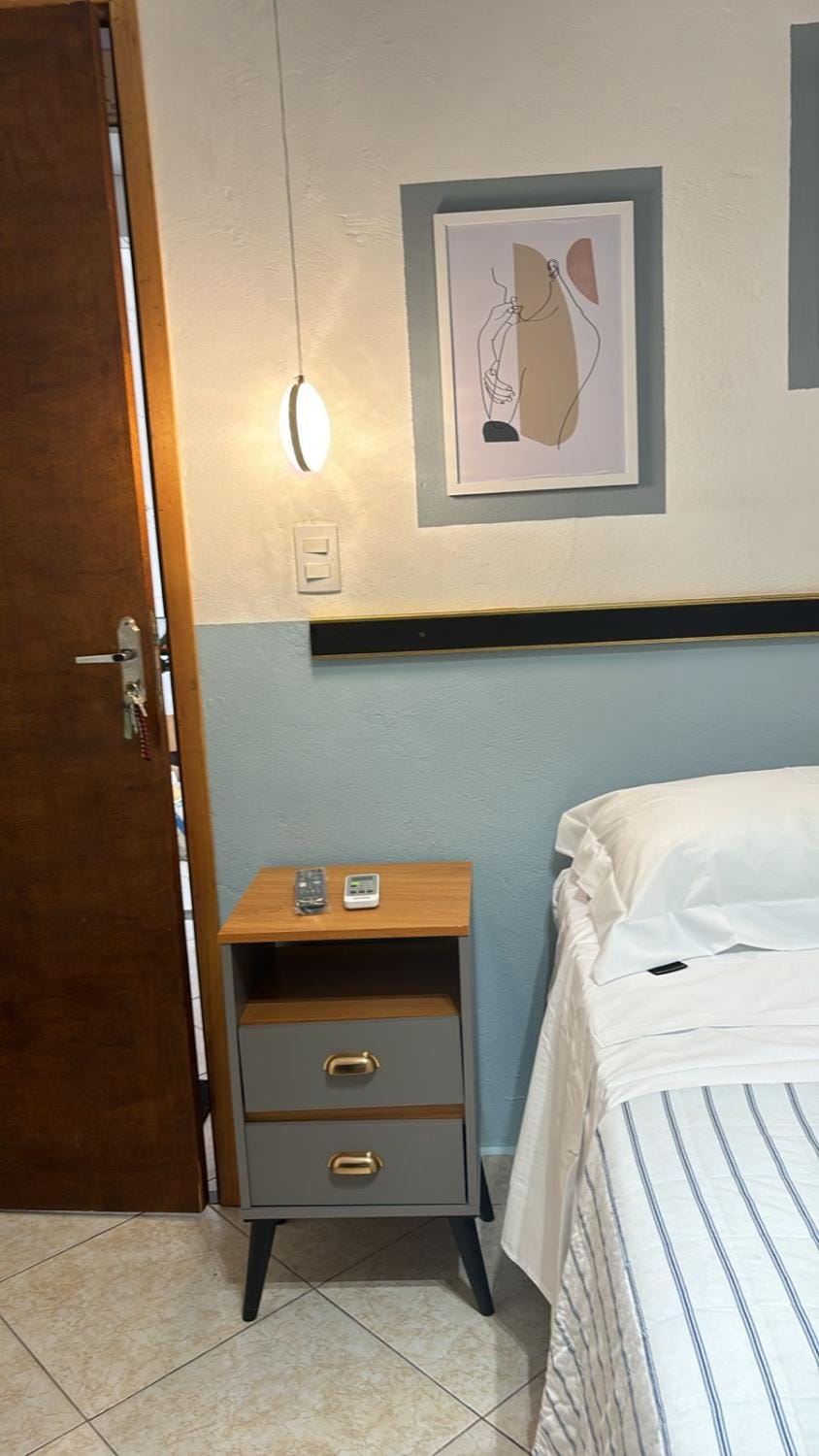 Casinha com ar, garagem, cozinha equipada, entrada privativa, completa para longas estadias House in Campinas