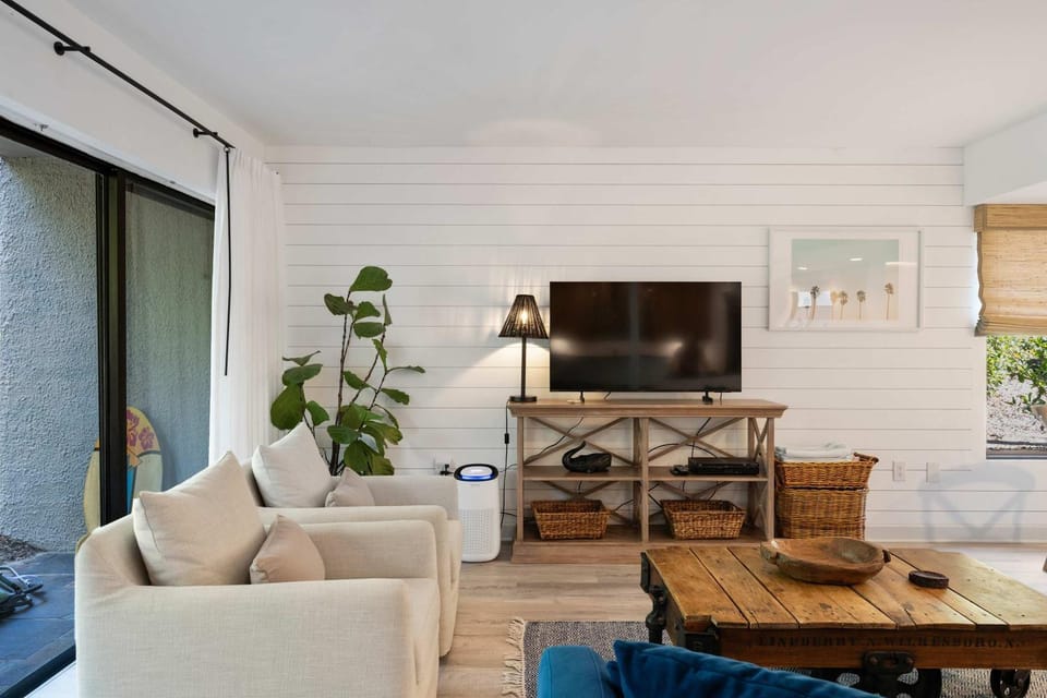 Treetops 4901 - Coastal Villa Near Beach & Alder Lane Apartment in South Forest Beach