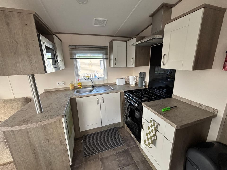 Oakley caravan rental Campground/ 
RV Resort in Skegness