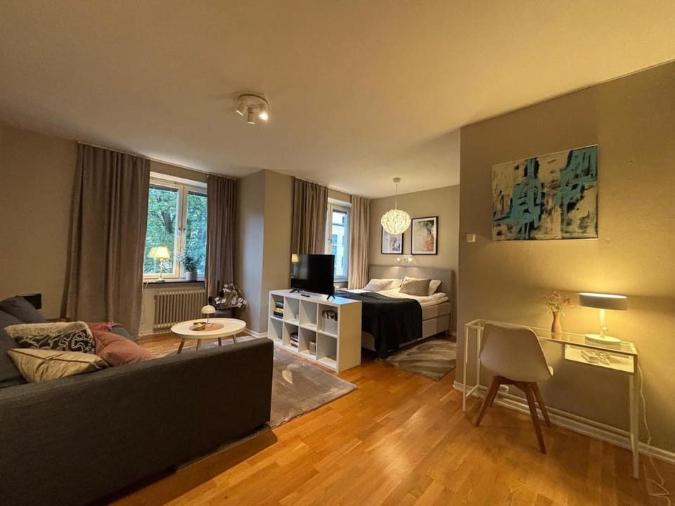 Living room, Bedroom