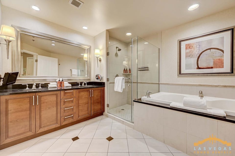 MGM Signature 03-818 Jacuzzi Studio House in Las Vegas Strip