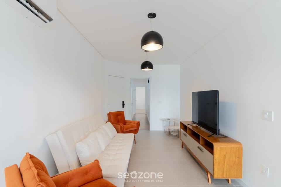 TV and multimedia, Living room, Dining area