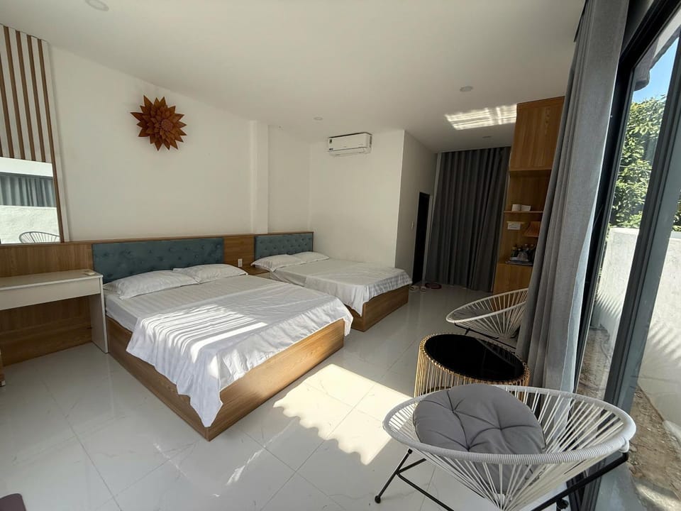 Bungalow nhà mái chòi kiểu cổ điển Apartment in Phu Quoc