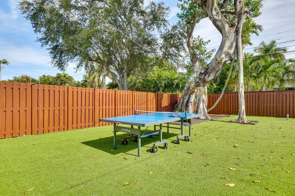 3 Mi to Sea! Family Pool House in Fort Lauderdale House in Fort Lauderdale