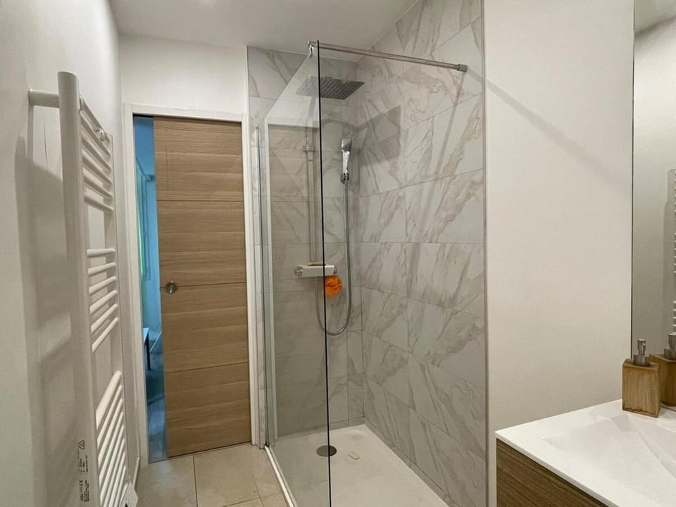 Beautiful studio with terrace - Nice Liberation Apartment in Nice