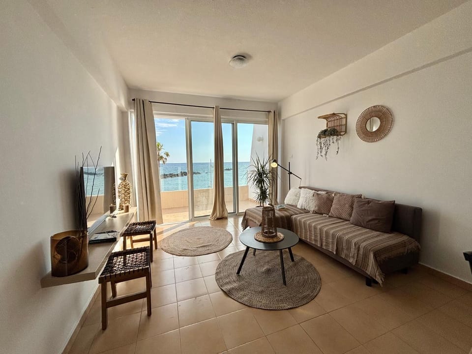SEA VIEW Apartment in Paphos Port Apartment in Paphos