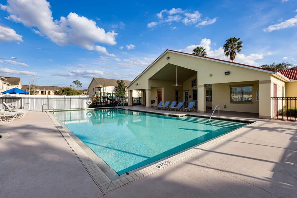 5 Mi to WDW! Spacious Resort Escape w/ Pool Access House in Kissimmee