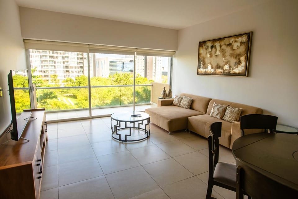 TV and multimedia, Balcony/Terrace, Living room, Decorative detail, Seating area