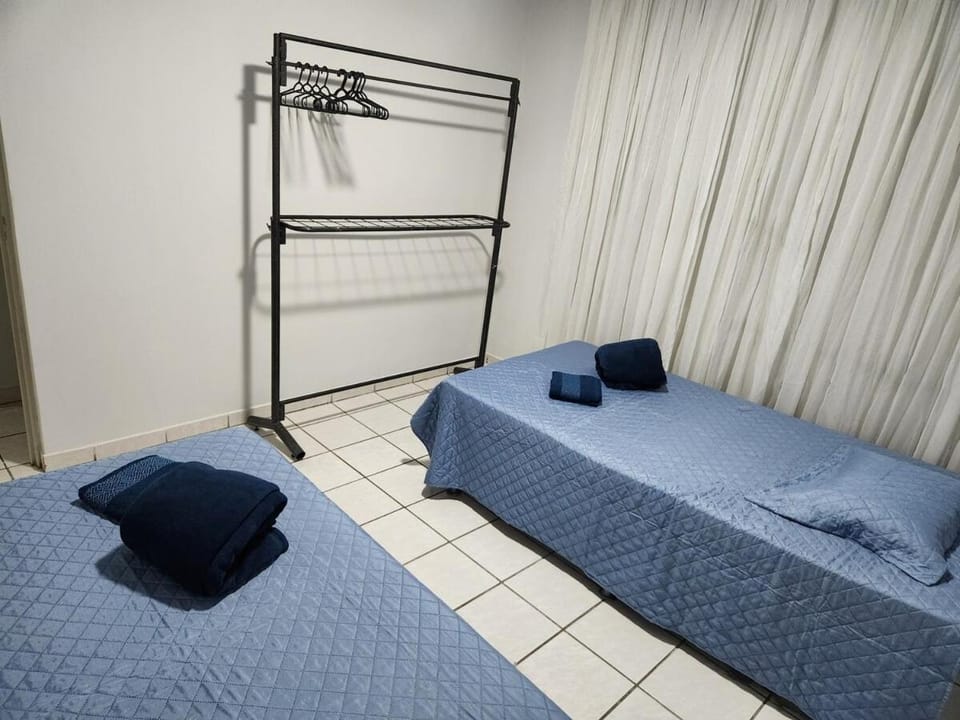 Apt 02 quartos próximo Av 44 CRER and airport Apartment in Goiania