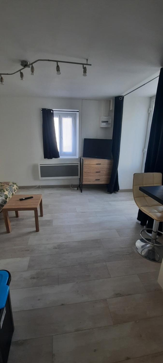 Studio sans chambre 2 personnes Apartment in Auvergne-Rhône-Alpes