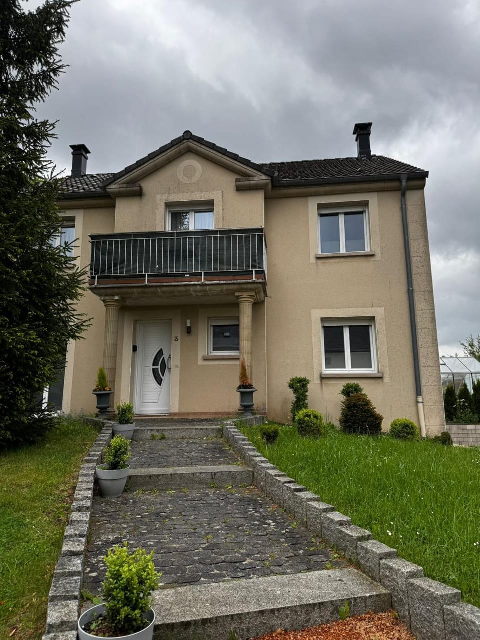 Property building, Facade/entrance