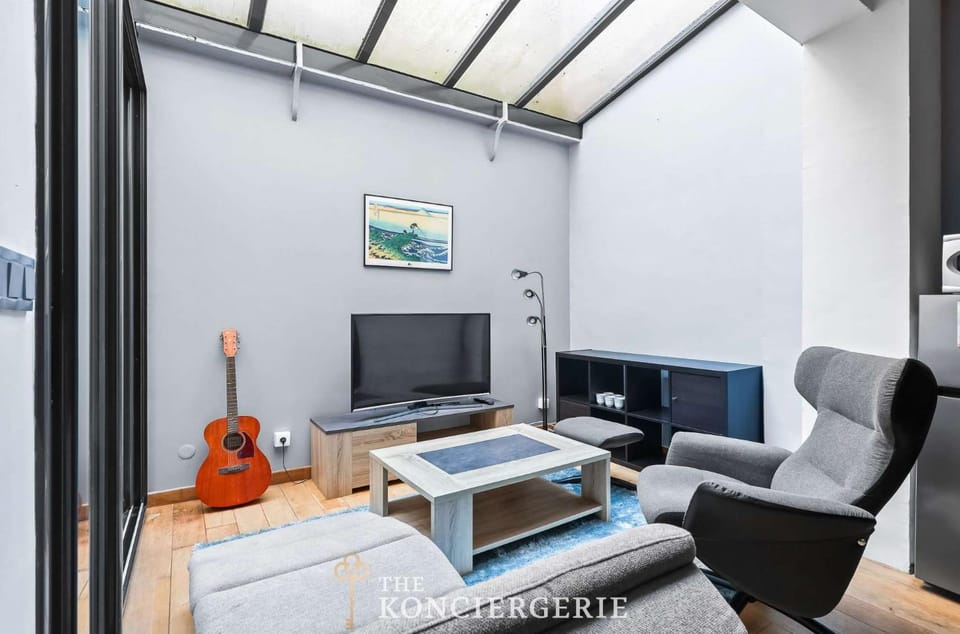 Appartement design & confortable avec terasse Apartment in Paris