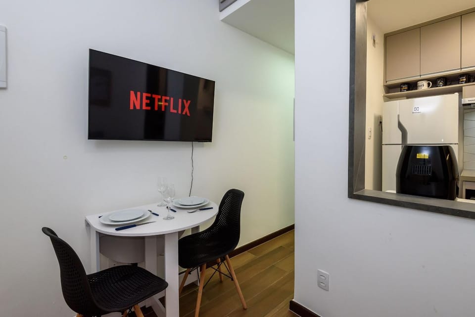 1BDR, 5 minutes from the beach | BR 450/304 Apartment in Rio de Janeiro