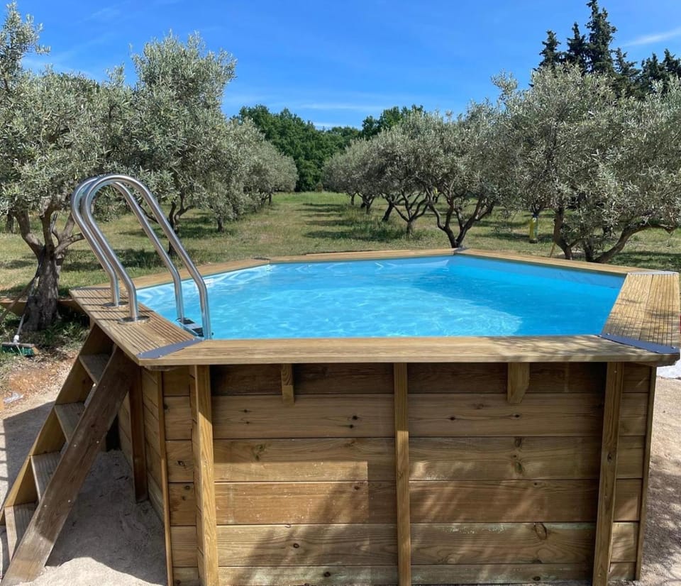 Day, Natural landscape, Pool view, Swimming pool