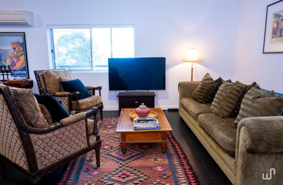 TV and multimedia, Living room