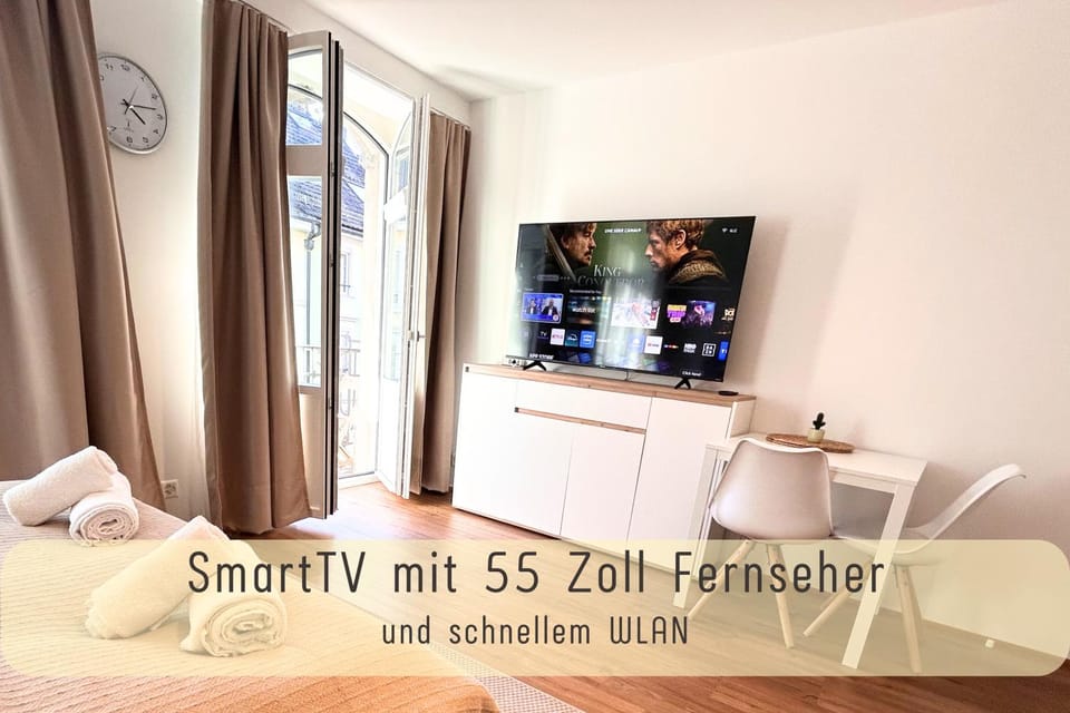 TV and multimedia, Balcony/Terrace, Dining area